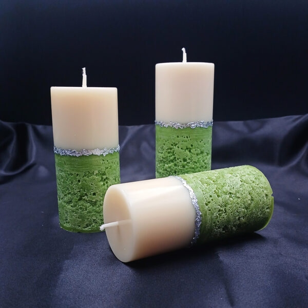 Alchimie Boost - bougie pilier artisanale - trio vert/ivoire dont une couchée
